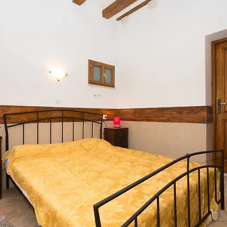 Orica I Apartment Sudurad